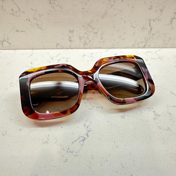 DIFF Eyewear Polarized Womens Sunglasses Giada Torino Tortoise Brown Gradient - Picture 1 of 8